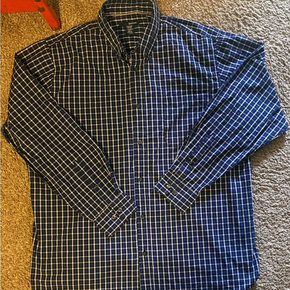 Basic Editions Men XLT Great condition No flaws Blue checkered button down shirt - Picture 4 of 11